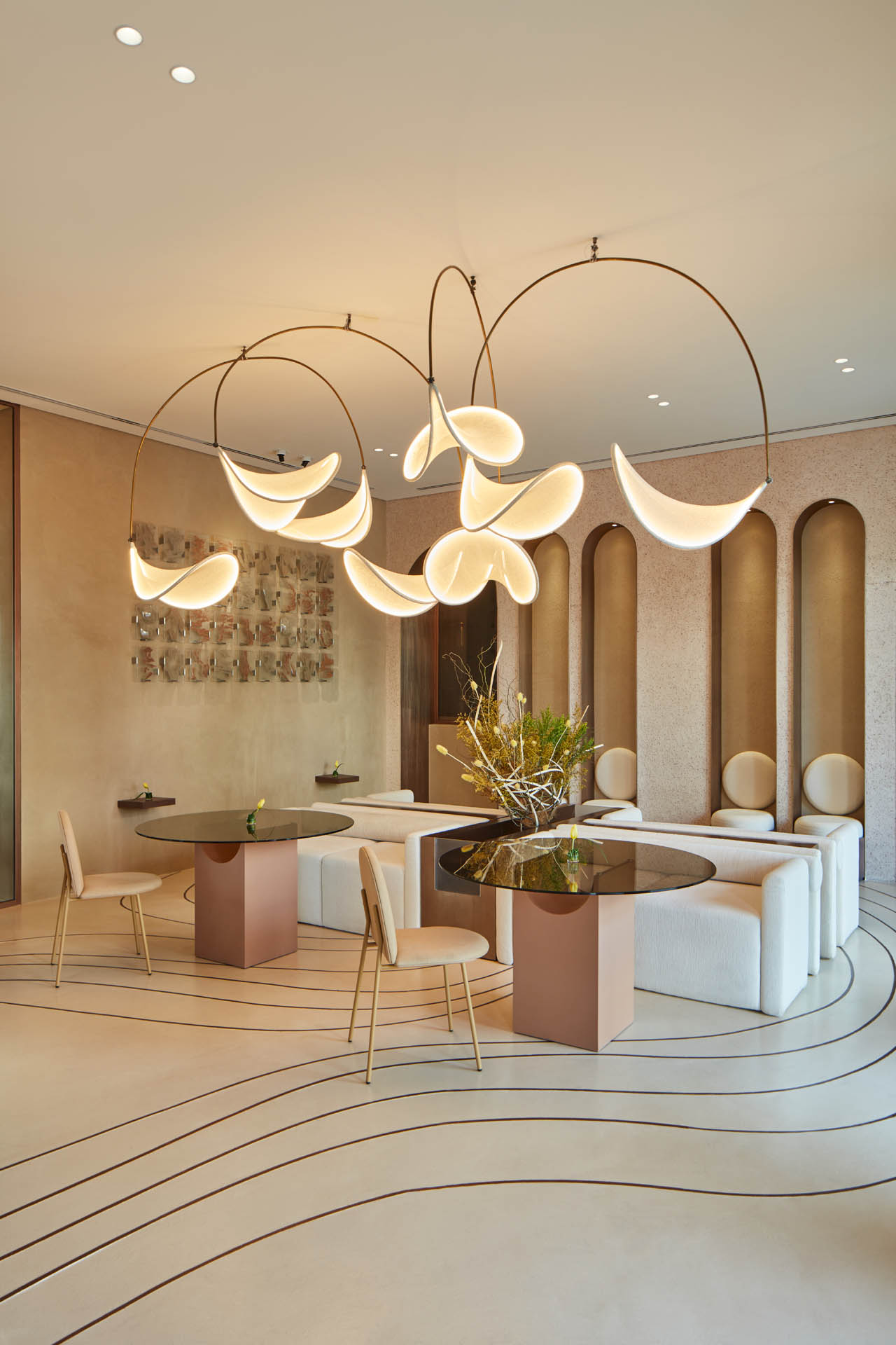 llll: Sculptural LED lighting